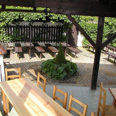 Penzion "U Kubinu" Přibyslav Kültér fotó